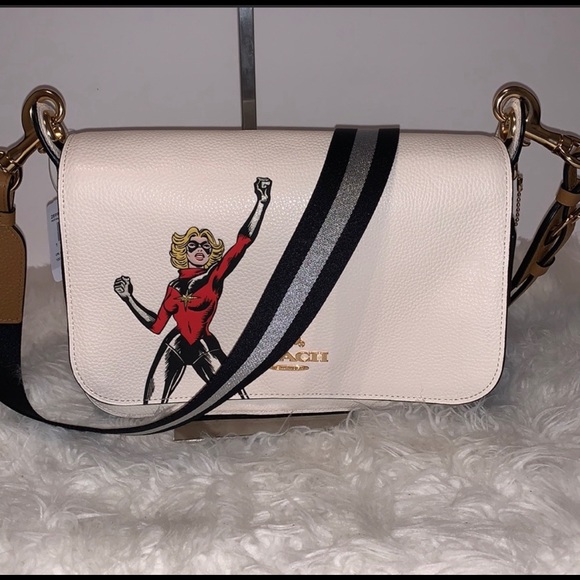 SOLD Coach Marvel Jess Messenger With Carol Dan… - Picture 3 of 4
